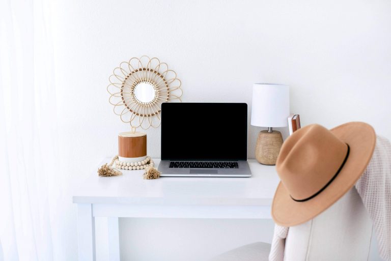 How To Declutter Your Digital Life For Spring